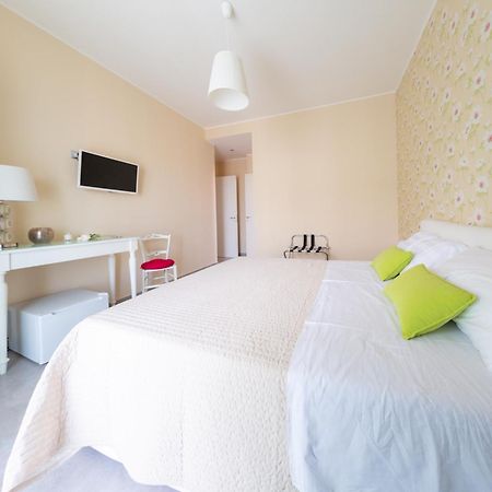 B&B Attico 160 Catania Bagian luar foto
