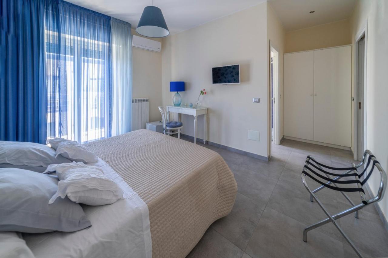 B&B Attico 160 Catania Bagian luar foto