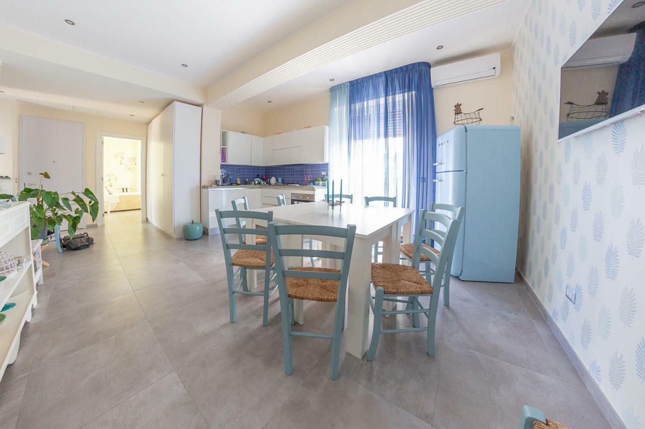 B&B Attico 160 Catania Bagian luar foto