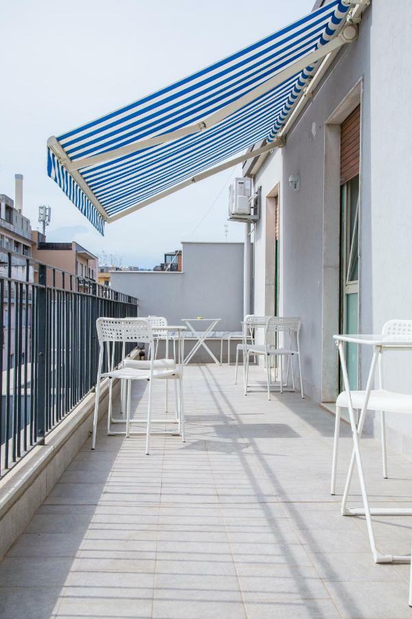 B&B Attico 160 Catania Bagian luar foto